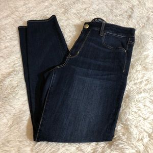American Eagle Outfitters Jeans - American Eagle hi-rise jegging Jeans American Eagle Outfitters Jeans - American Eagle hi-rise jegging Jeans